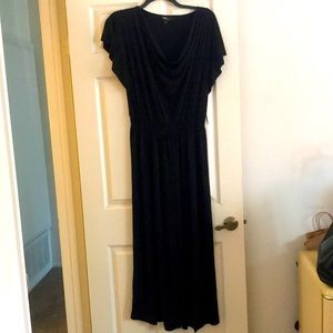 Black plus sized women’s black jumpsuit